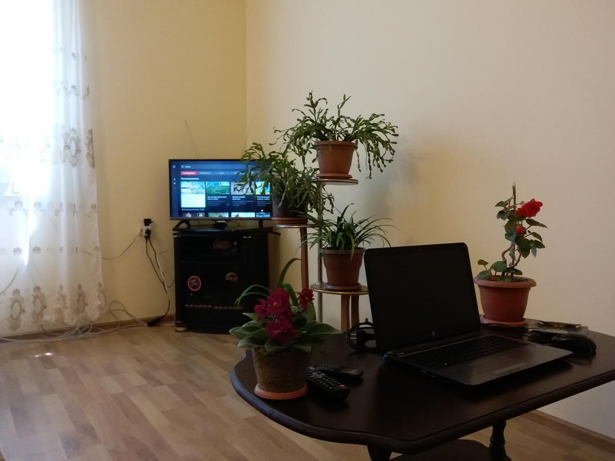 Areni Tavern-B&B Bagian luar foto