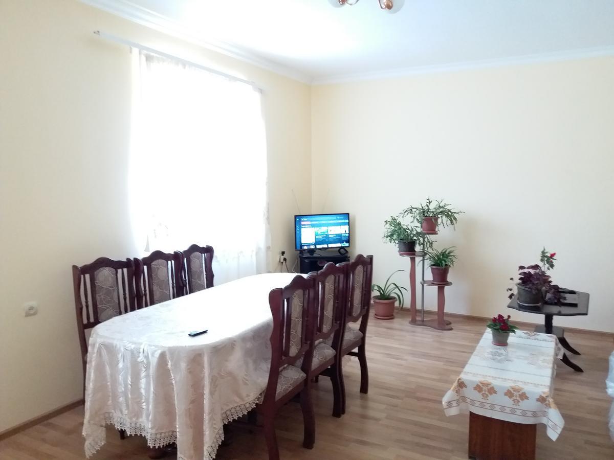 Areni Tavern-B&B Bagian luar foto