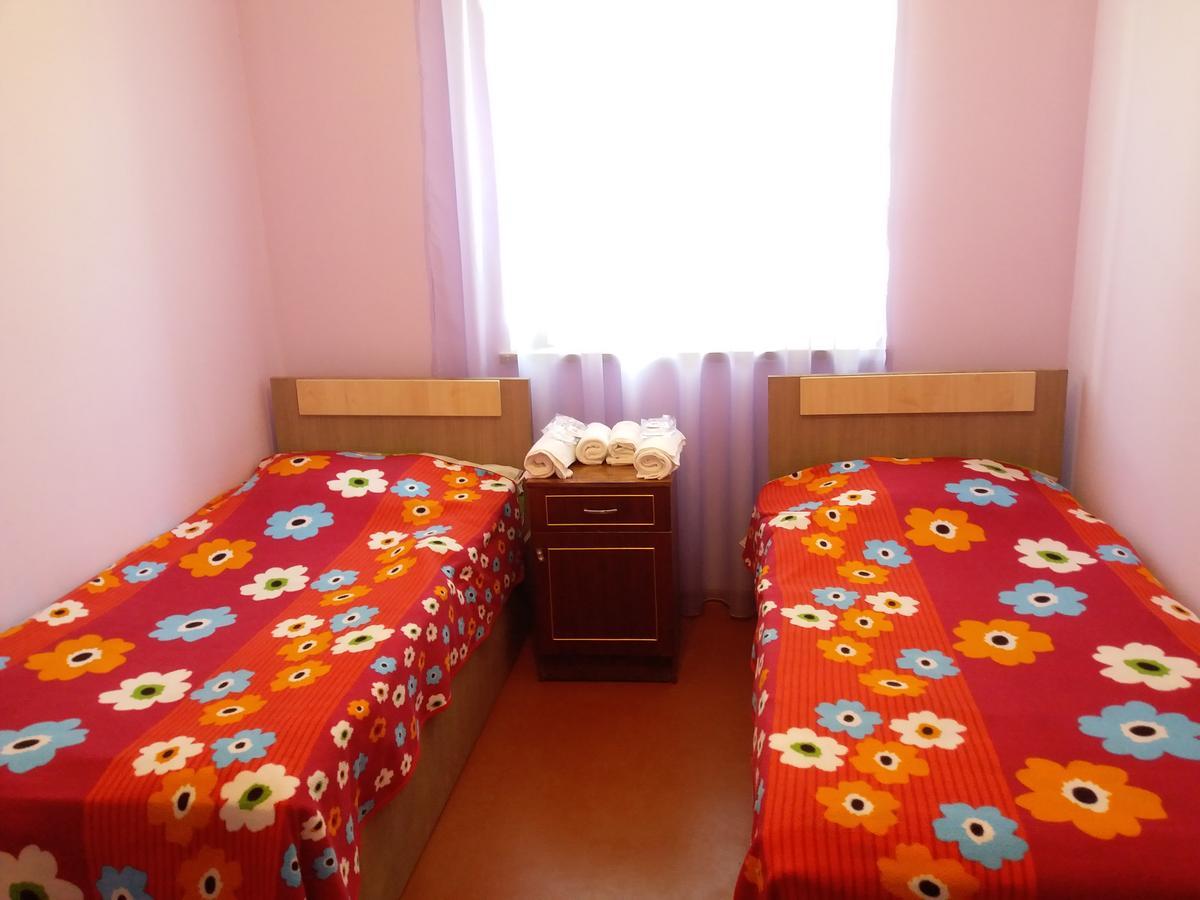 Areni Tavern-B&B Bagian luar foto