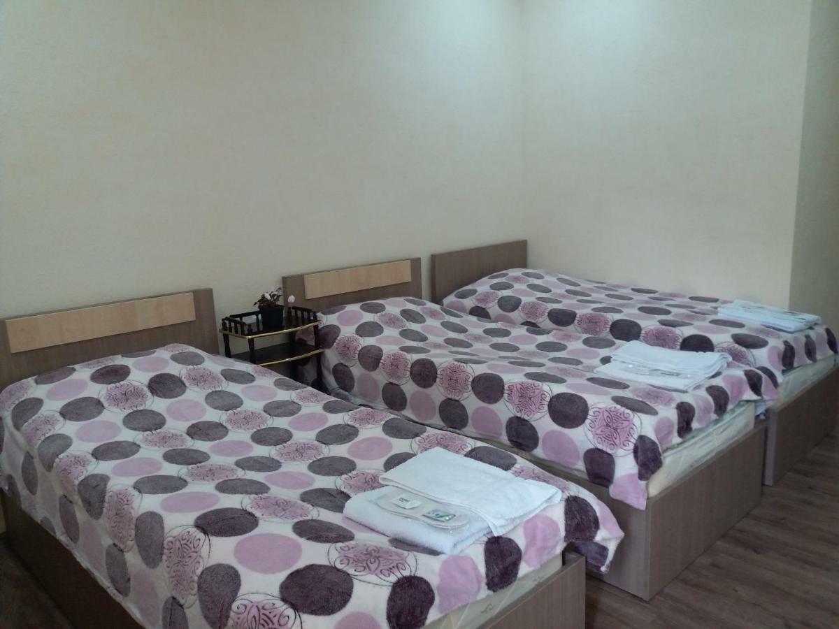 Areni Tavern-B&B Bagian luar foto